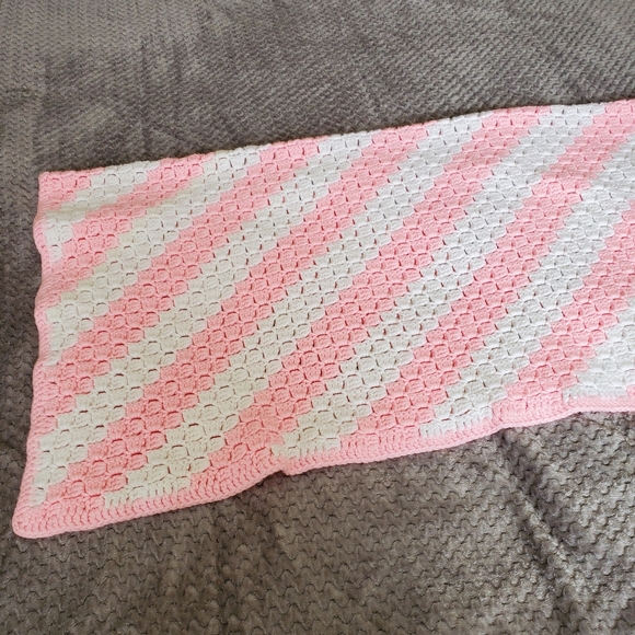 Handcrafted Crochet Baby Afghan - Picture 11 of 13